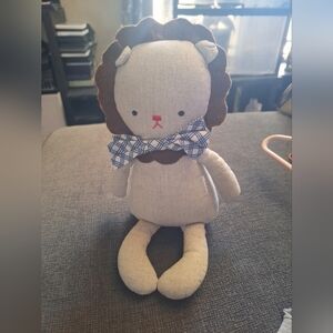 Alimrose lion plush